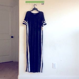 Vibe sportswear’s black and white side split dress
